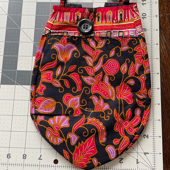 Soroya, Made in Singapore, cloth lunch/snack bag - Picture 2 of 7